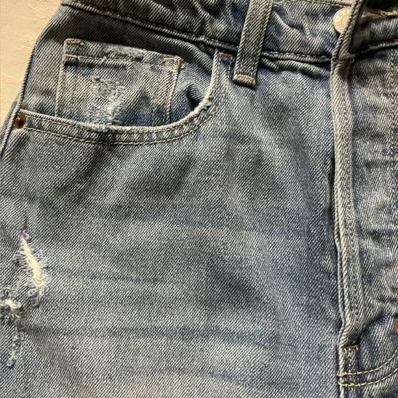 Cello Women’s Denim Blue Straight Leg Jeans with Distressed Details Sz‎ 3 - Picture 6 of 16